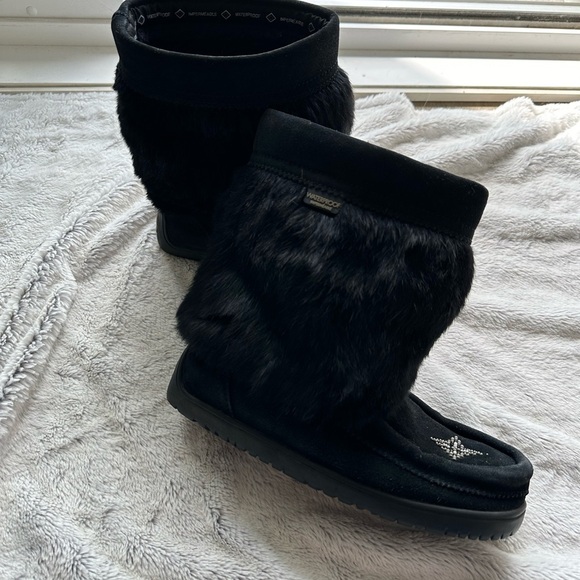 Mukluks Waterproof Suede Short Snowy Owl Mukluk Rabbit Fur sheep and cow Leather - Picture 4 of 8